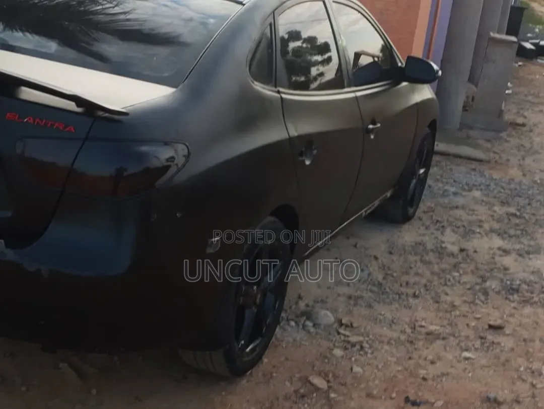 Hyundai Elantra 2010 Black