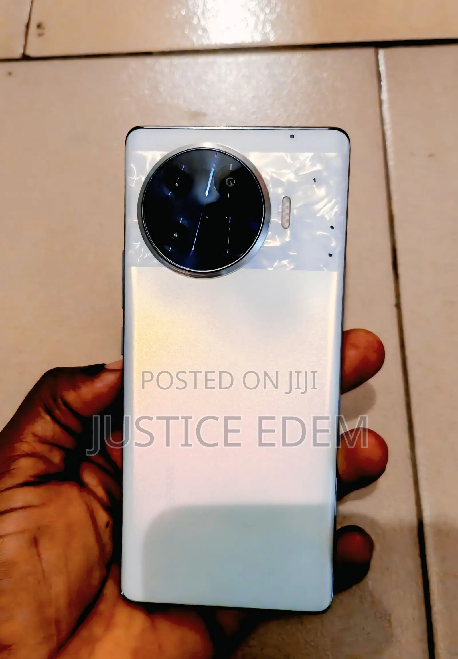 Tecno Spark 20 Pro Plus 256 GB White