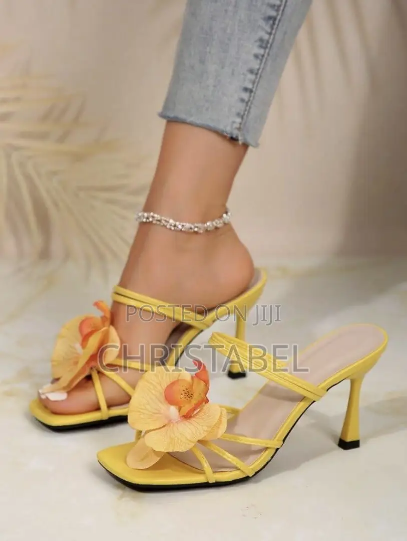 Ladies Flower Petal Heel-Yellow