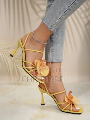 Ladies Flower Petal Heel-Yellow