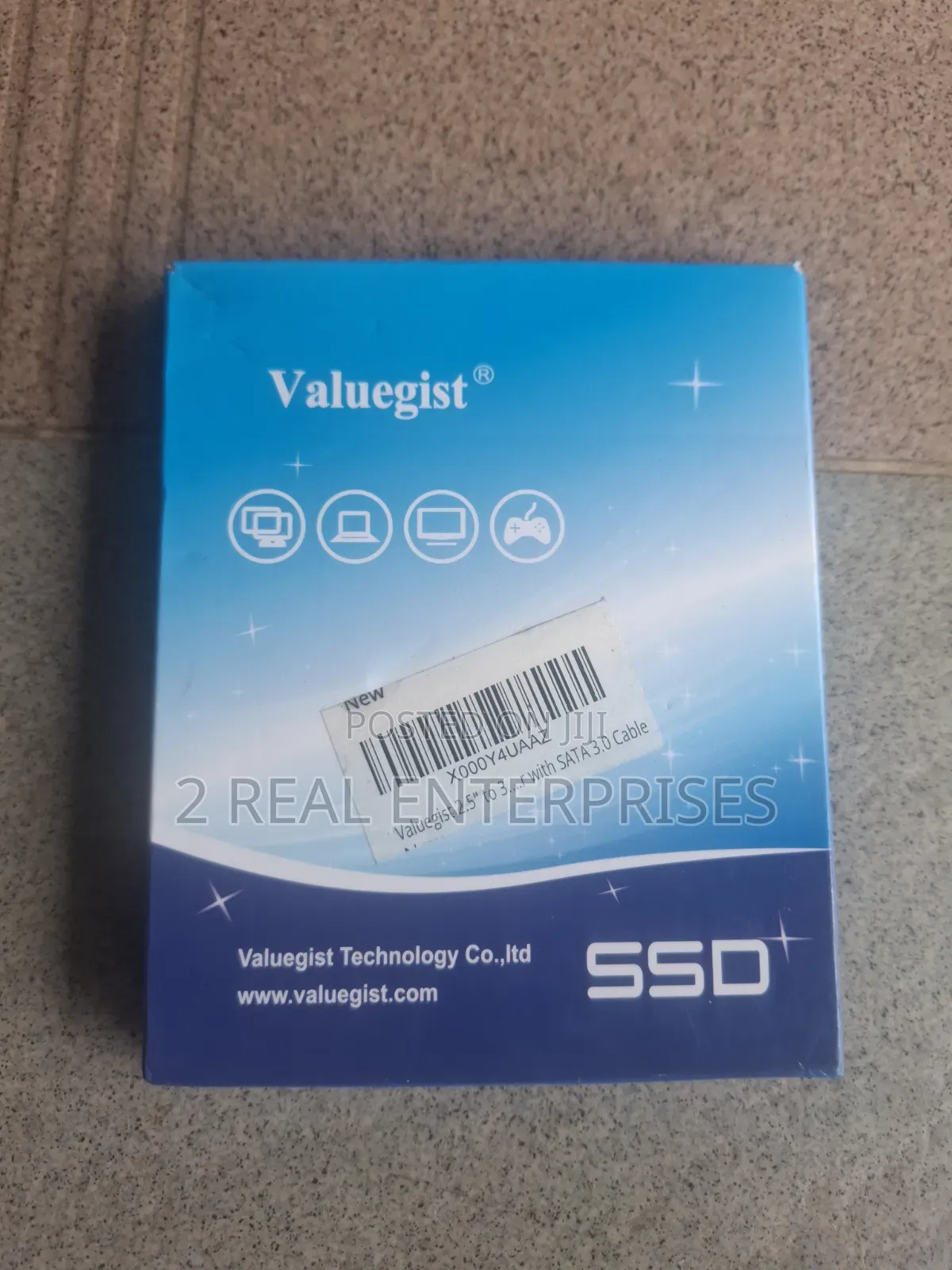 Valuegist 2.5" to 3.5" SSD/HDD Metal Mounting Kit With SATA Cable
