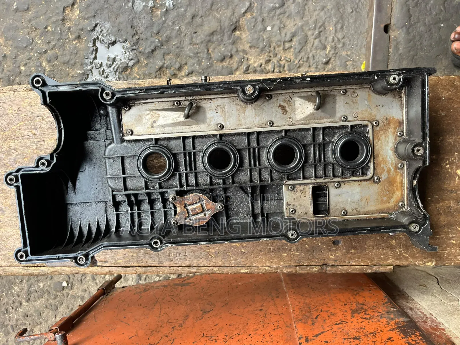 Hyundai Accent/Kia Rio 1.6L Top Cover