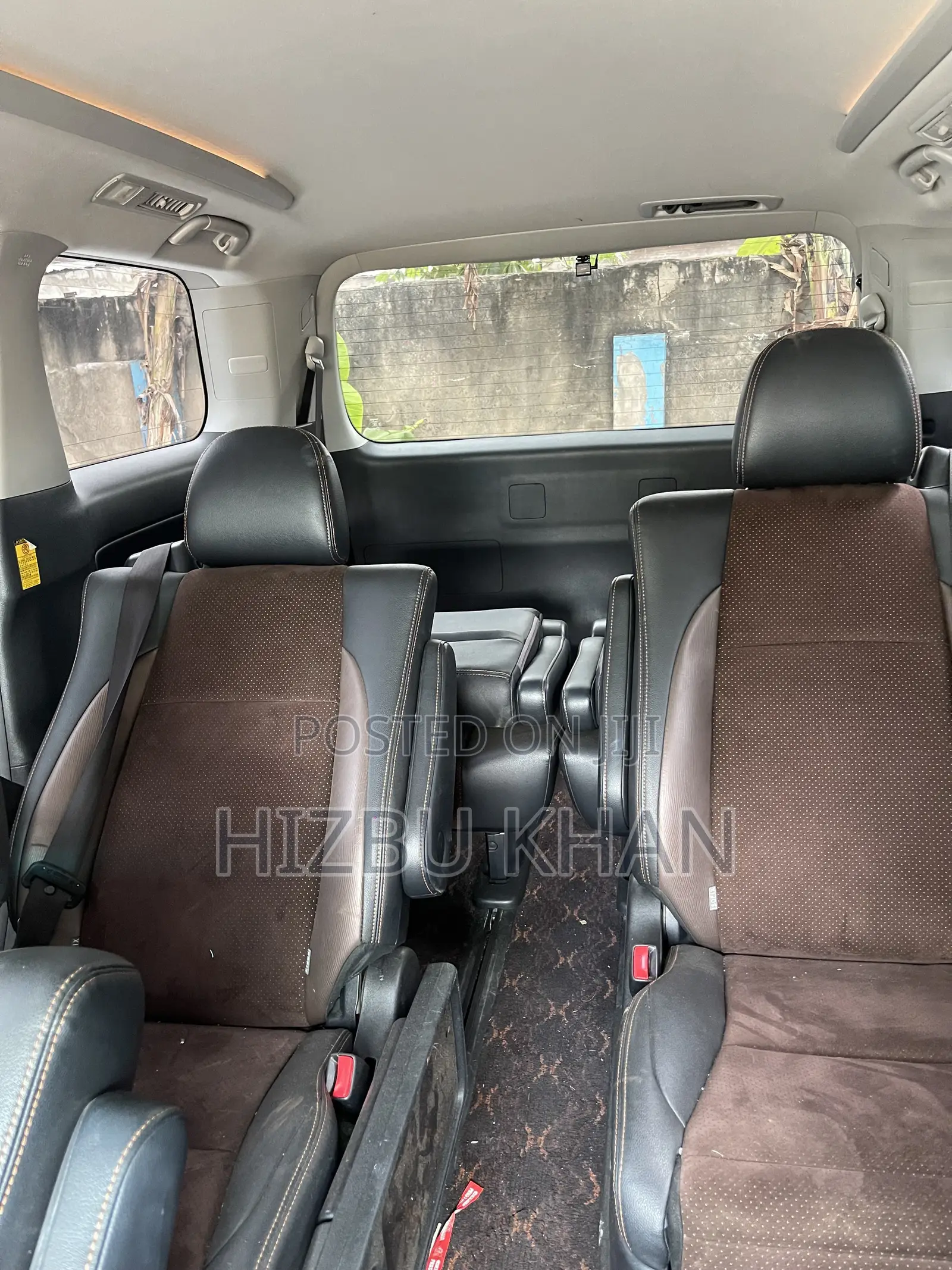 Toyota Alphard 2.4 Petrol AWD 2013 White