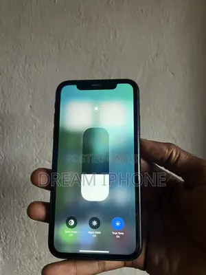 Apple iPhone XR 64 GB Black