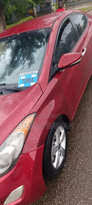 Hyundai Elantra 2013 Red