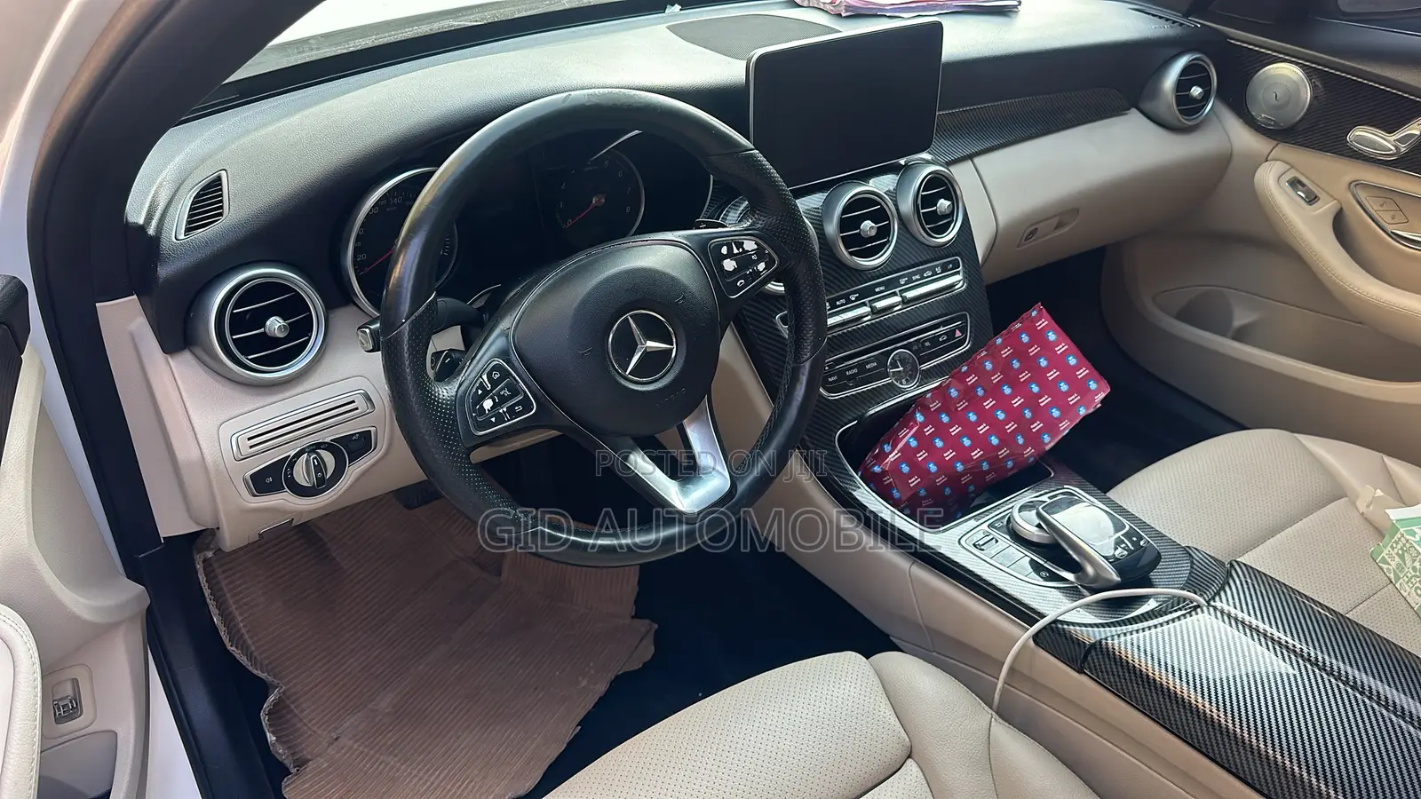 Mercedes-Benz C300 2018 White