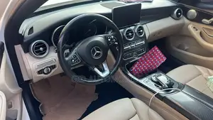 Mercedes-Benz C300 2018 White