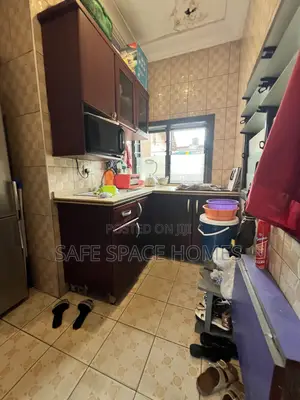 1bdrm House in Trade Fair for rent