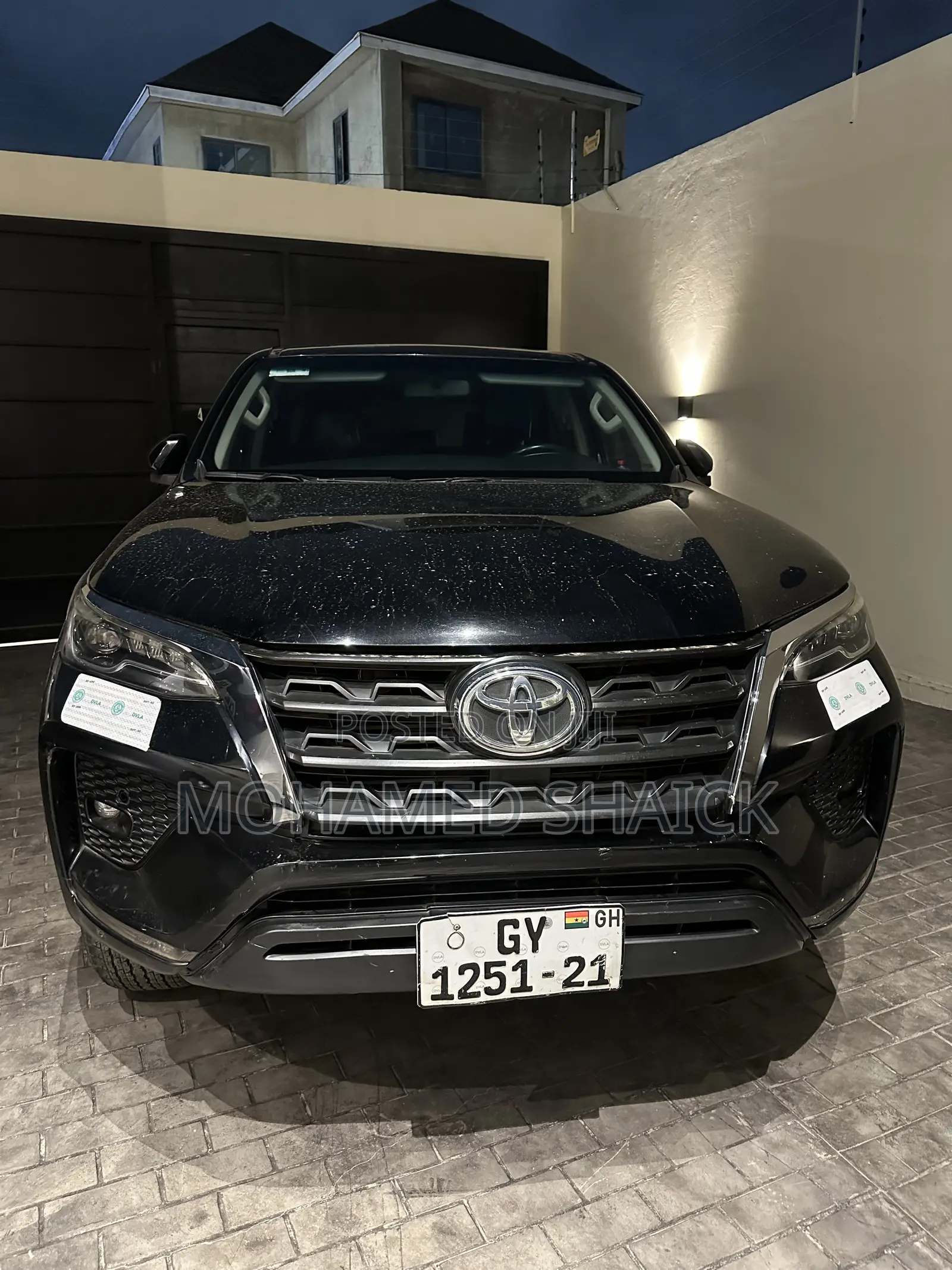 Toyota Fortuner 2021 Black