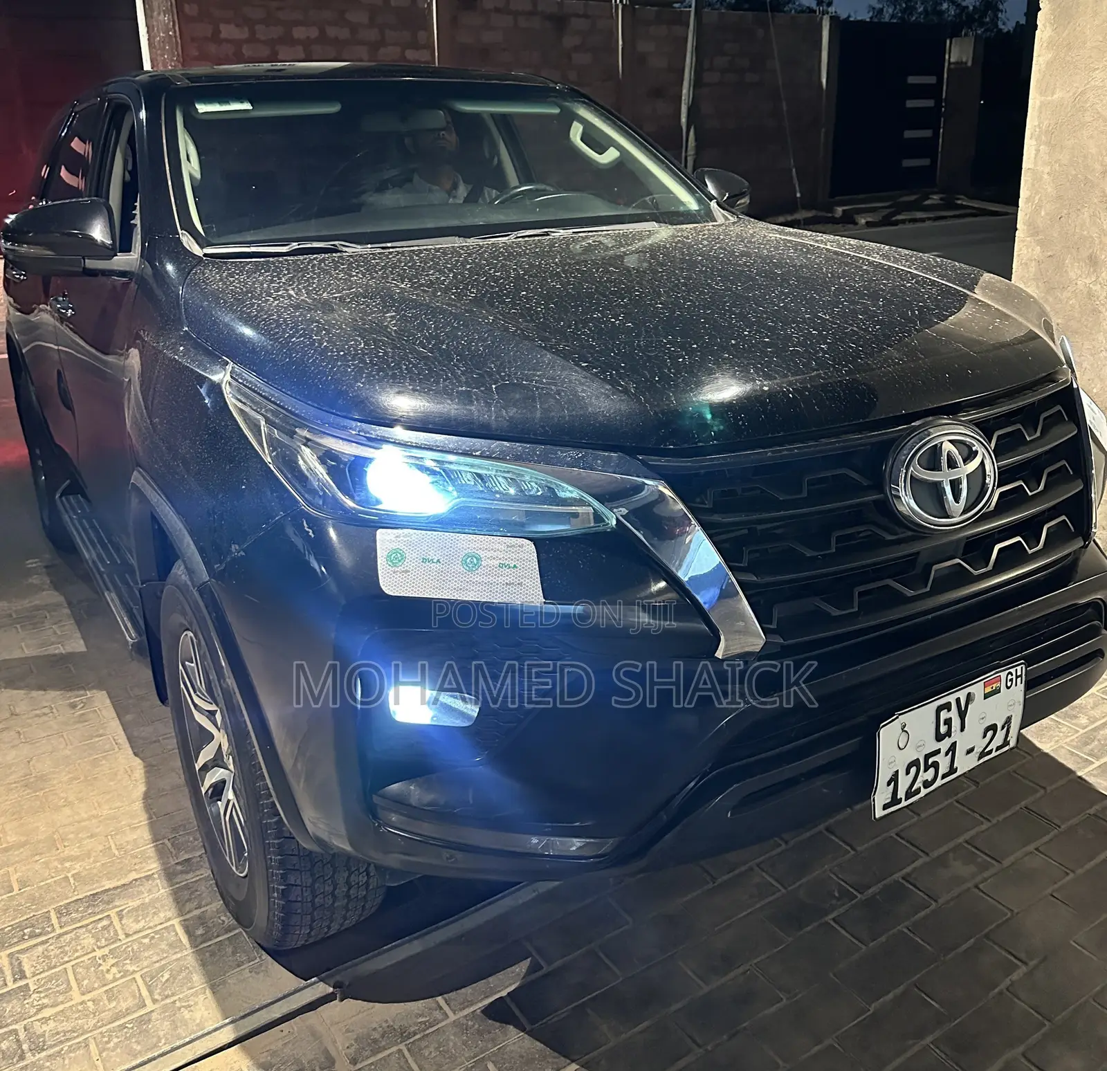 Toyota Fortuner 2021 Black