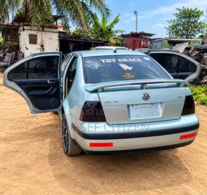 Volkswagen Jetta 2002 Silver