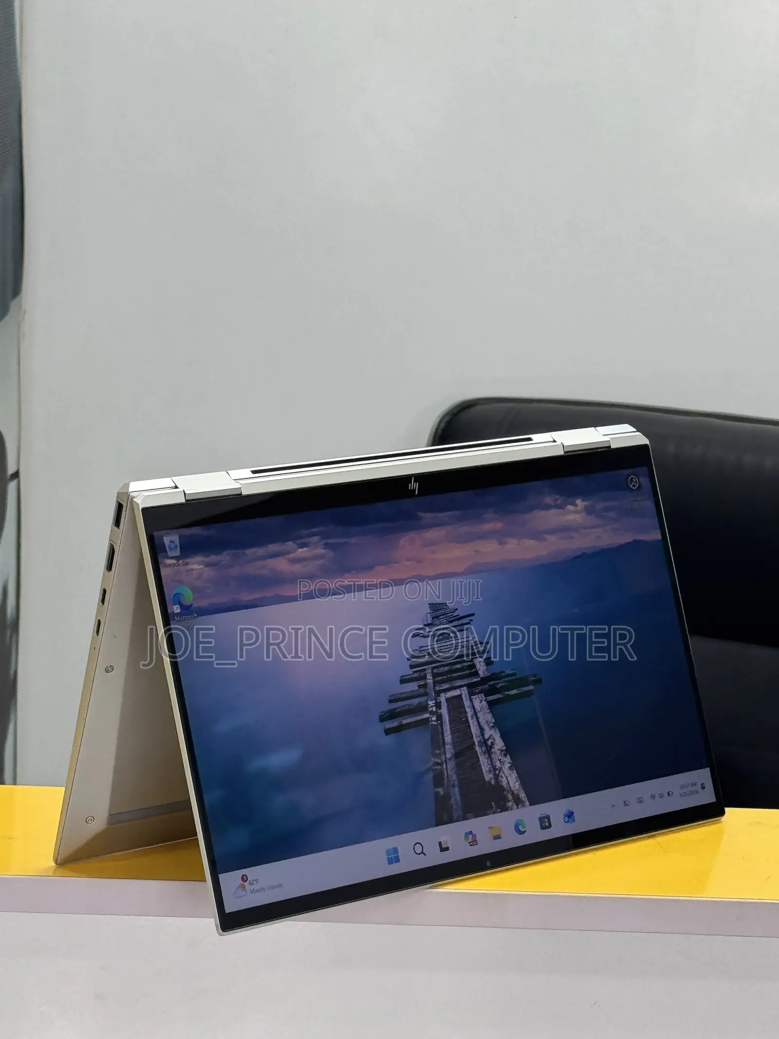New Laptop HP EliteBook x360 1040 G7 16GB Intel Core i7 SSD 512GB