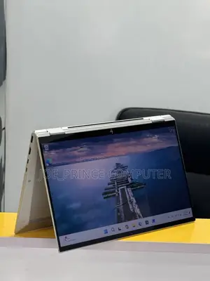 New Laptop HP EliteBook x360 1040 G7 16GB Intel Core i7 SSD 512GB