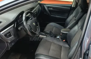 Toyota Corolla 2016 Gray
