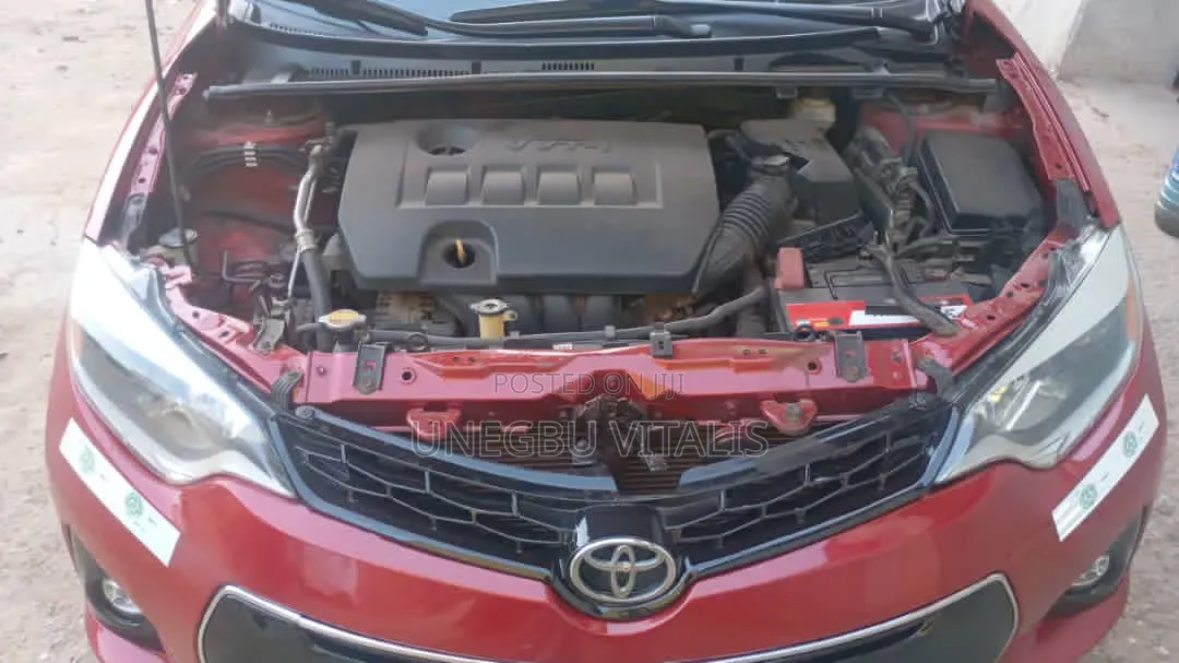 Toyota Corolla S 4dr Sedan (1.8L 4cyl CVT) 2015 Red