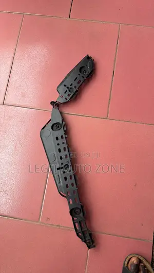 Toyota Highlander 2020,2021,2022,2023, Back Bumper Locker