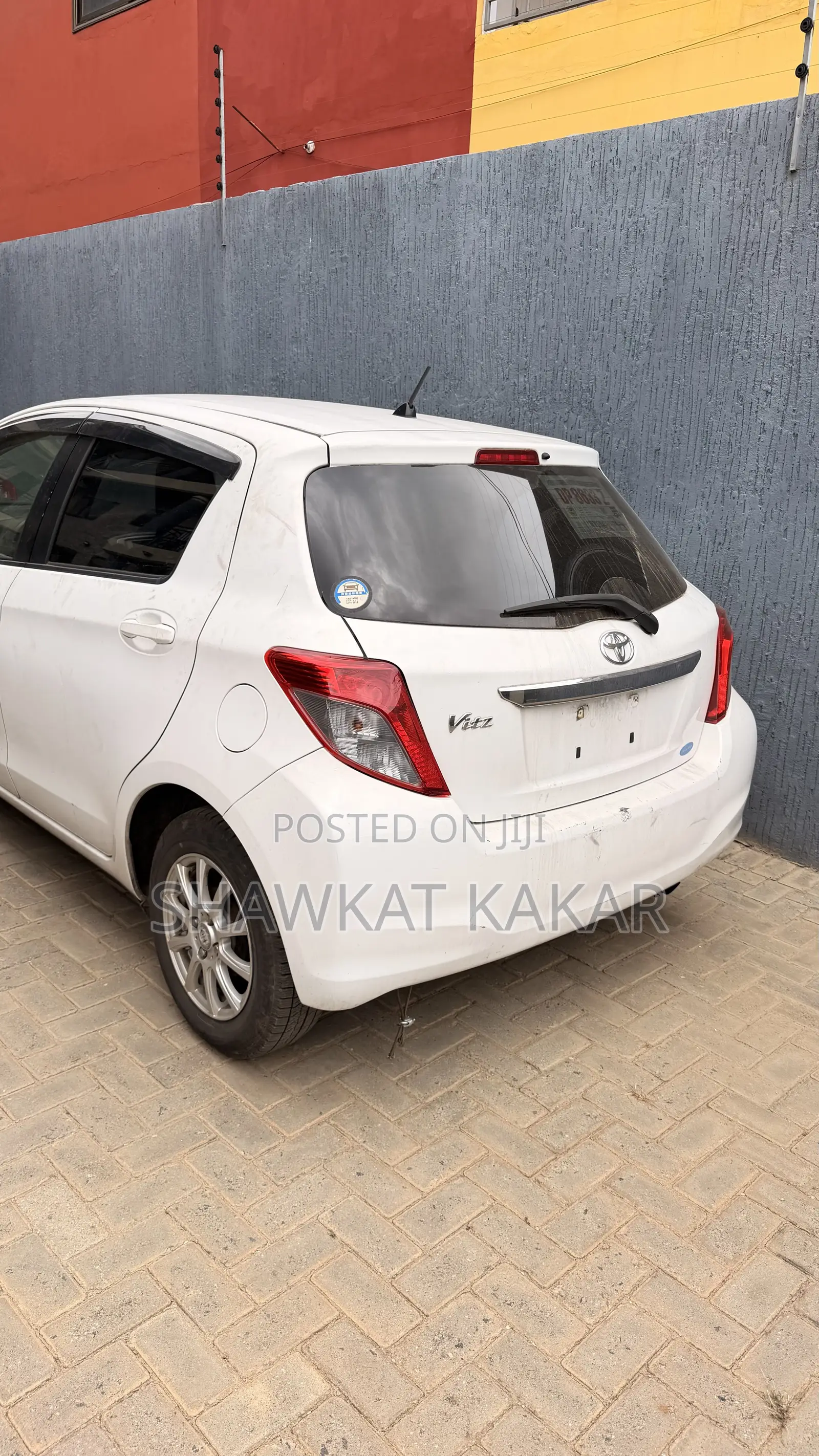 Toyota Vitz 2013 White