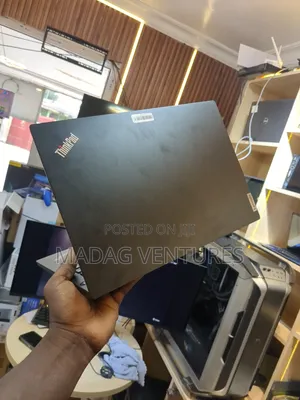 Laptop Lenovo ThinkPad E14 Gen 3 16GB AMD Ryzen 5 SSD 256GB