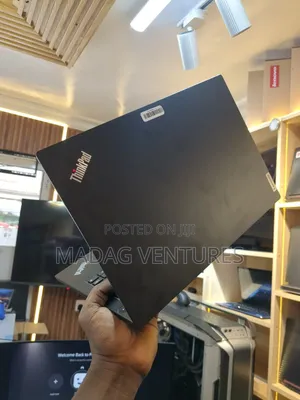 Laptop Lenovo ThinkPad E14 Gen 3 16GB AMD Ryzen 5 SSD 256GB