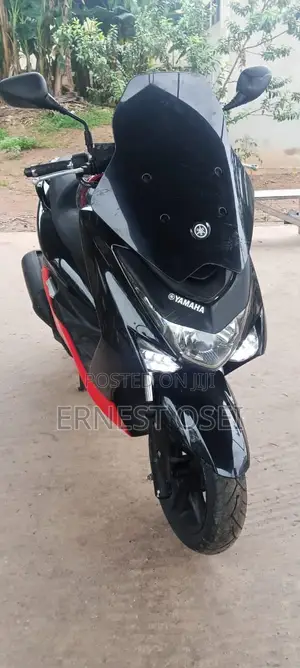 Yamaha NMAX 155 2022 Black