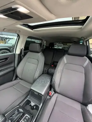 Honda CR-V 2025 White
