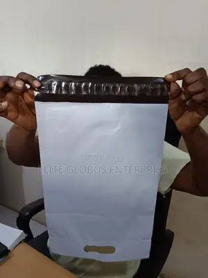 A4-Size Poly Mailer Bags – Strong, Durable Waterproof