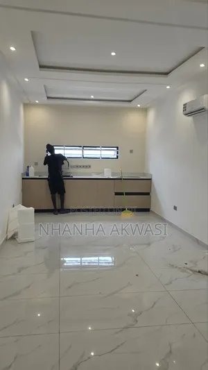 3bdrm House in Spintex Lashibi Mf, Sakumono for rent