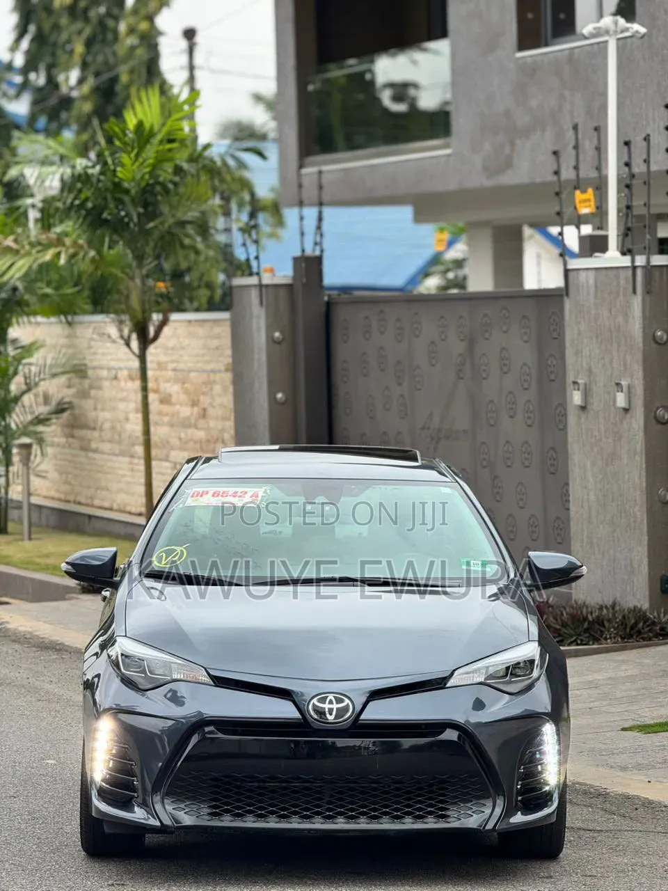 Toyota Corolla 2017 Gray