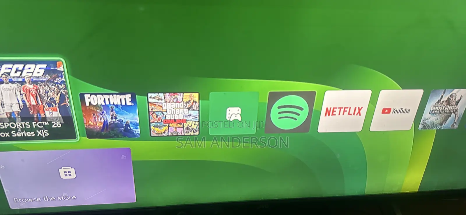 Xbox Series S Comes With Offline and Online Games
