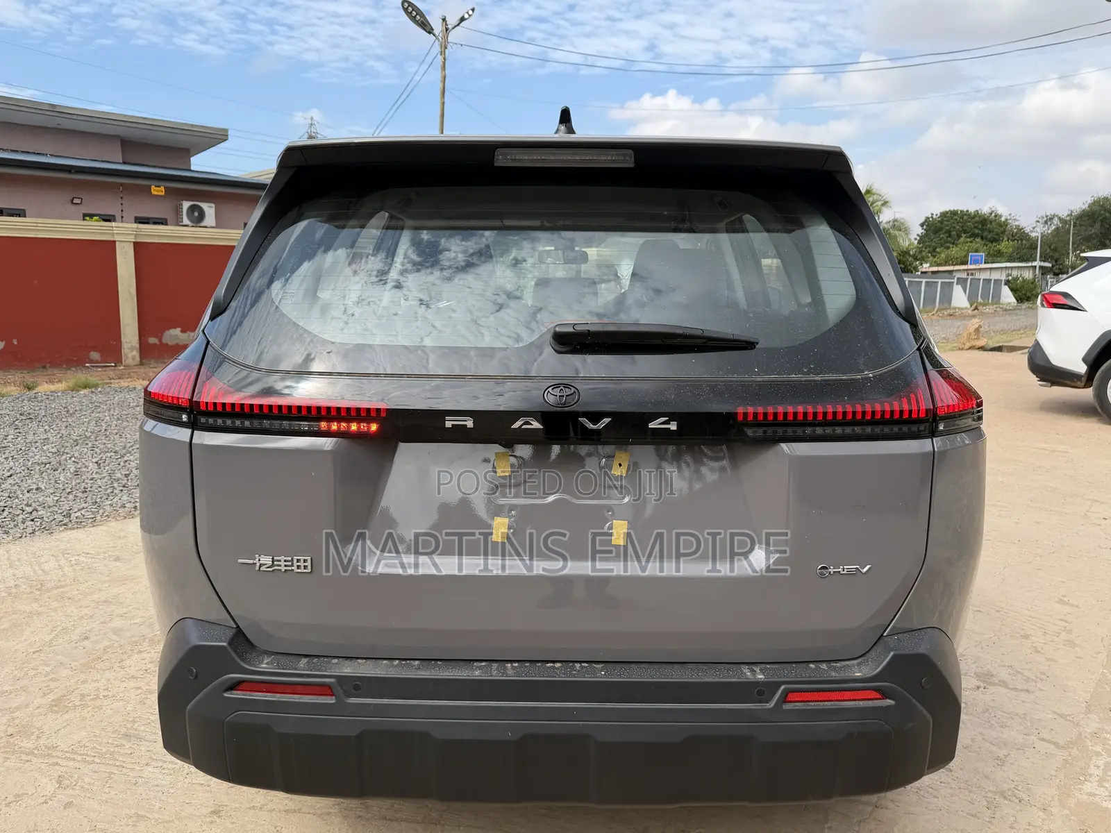 New Toyota RAV4 SE 2026 Gray