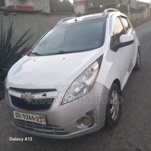 Chevrolet Spark 2010 White