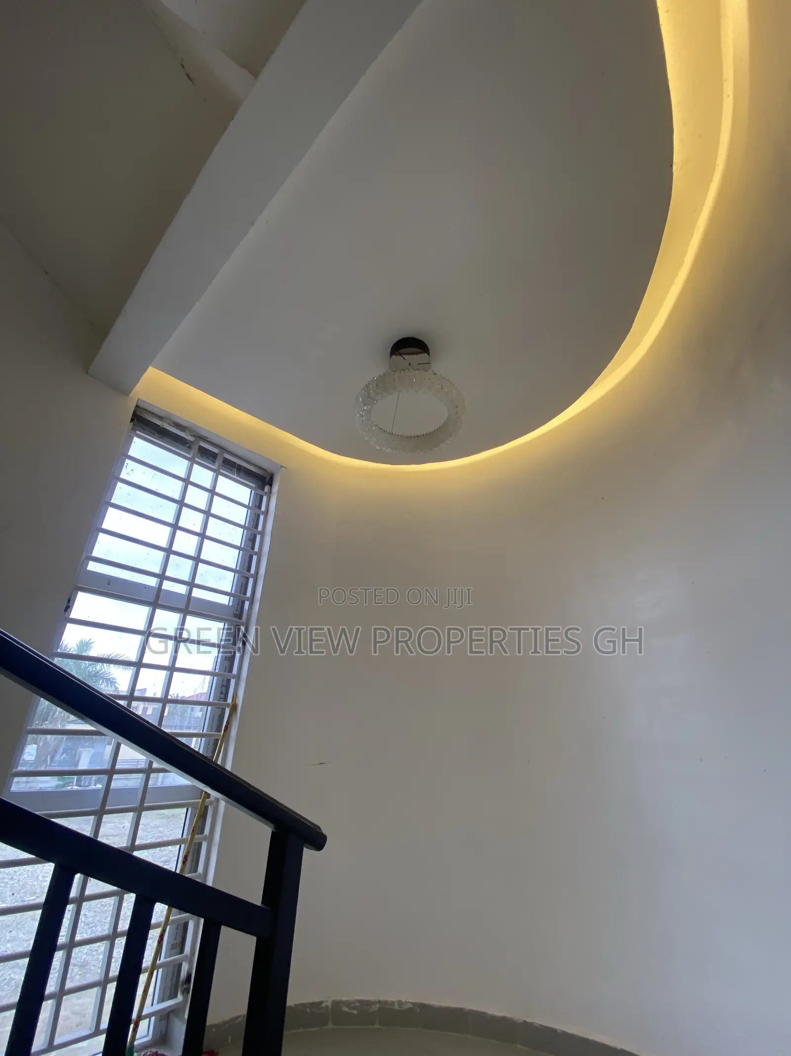 1bdrm Room & Parlour in West Hills Mall Area for rent