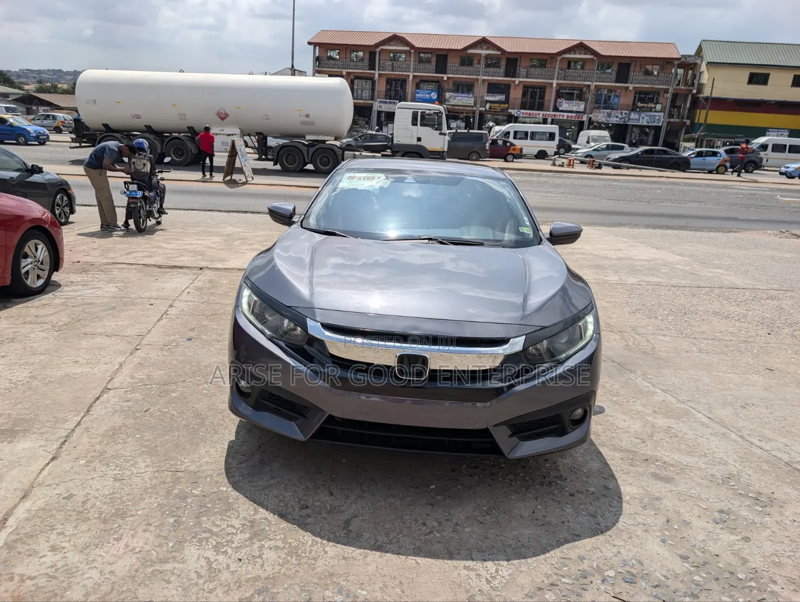 Honda Civic LX Sedan 2018 Gray