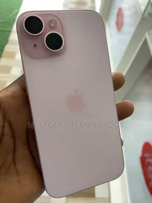 Apple iPhone 15 128 GB Pink