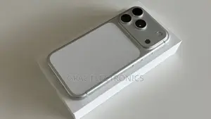 New Apple iPhone 17 Pro Max 1 TB Silver