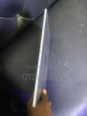 Apple iPad Pro 12.9 (2017) 128 GB Gray