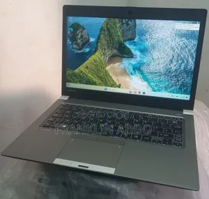 Laptop Toshiba Satellite S40 8GB Intel Core i5 SSD 128GB
