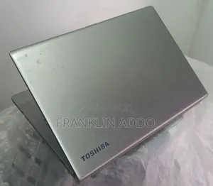 Laptop Toshiba Satellite S40 8GB Intel Core i5 SSD 128GB