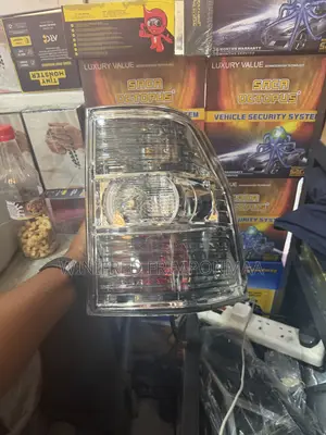 MitsubishiPajero 2008,2009,2011,2012,2014,2016,2018,2020,2022Taillight