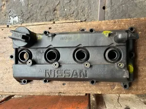Nissan Sentra N16 2000-2009 Valve/Top Cover