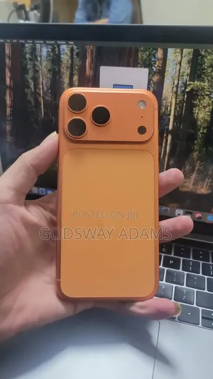 New Apple iPhone 17 Pro Max 256 GB Orange
