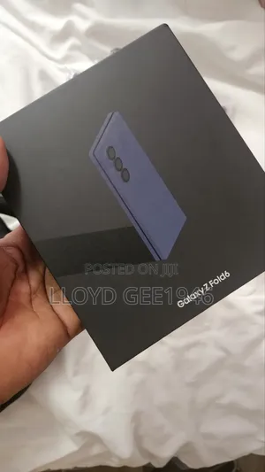 New Samsung Galaxy Z Fold6 256 GB Blue