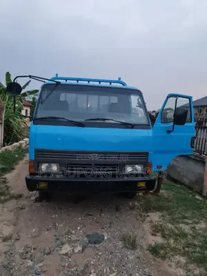 Kia Trade 2000