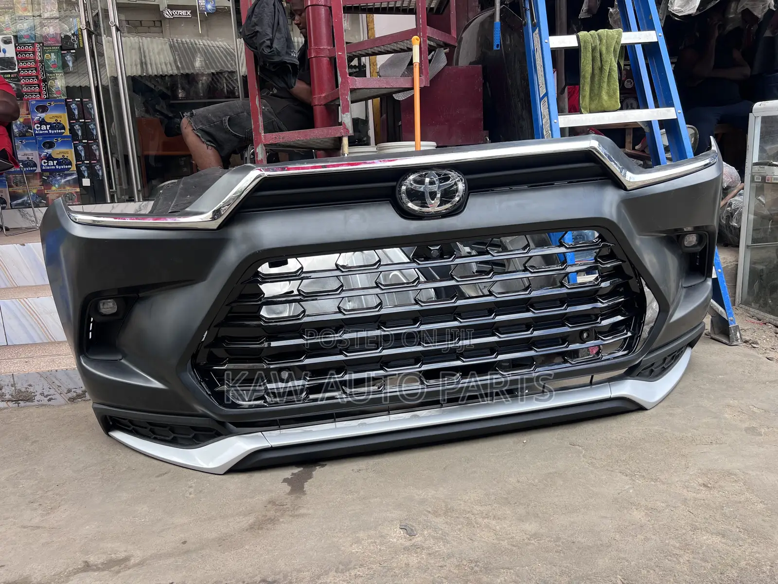 2023,2024,2025 Front Bumper Toyota Highlander Grand