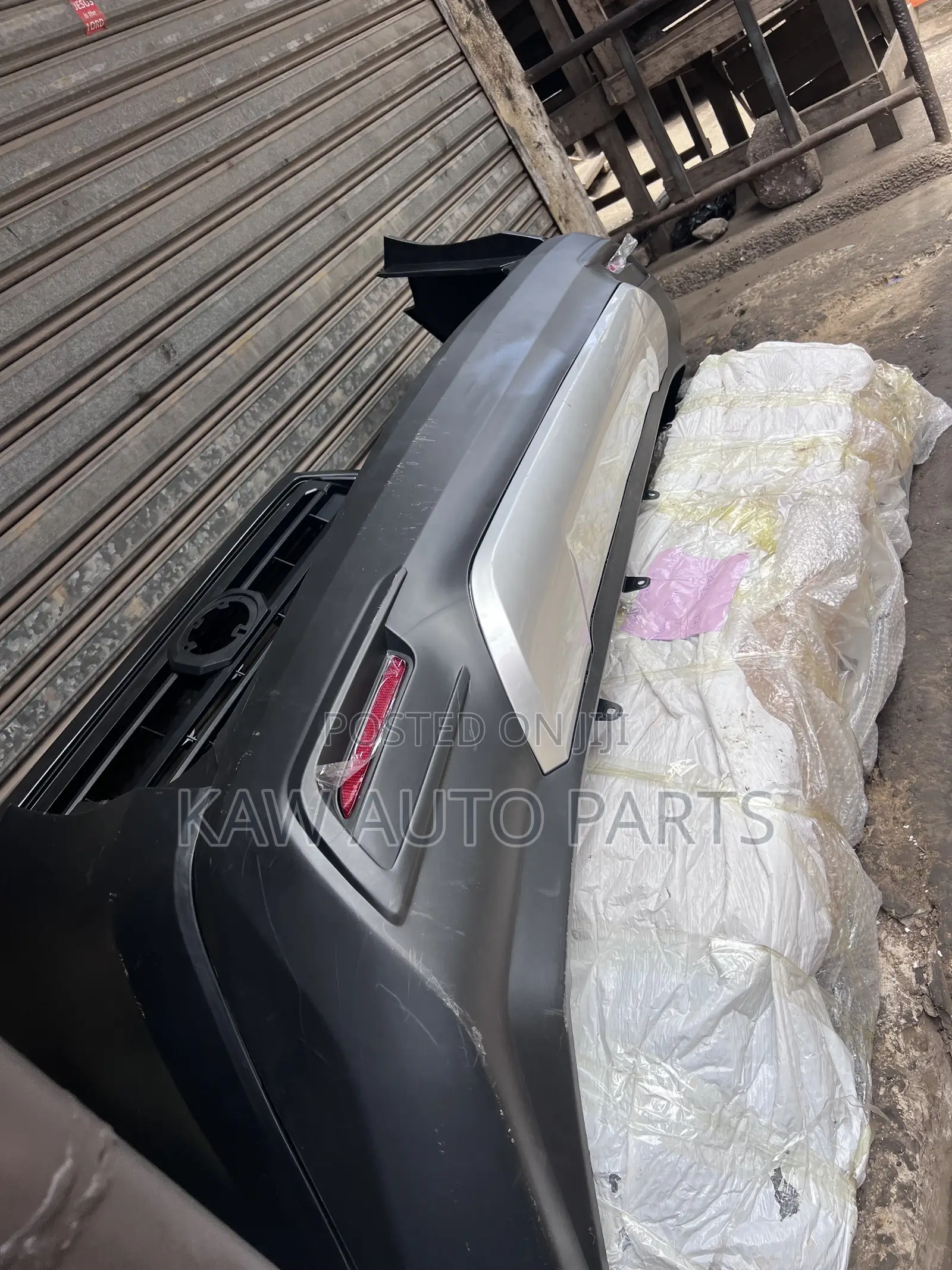 2023,2024,2025,2026 Back Bumper for Toyota Highlander Grand