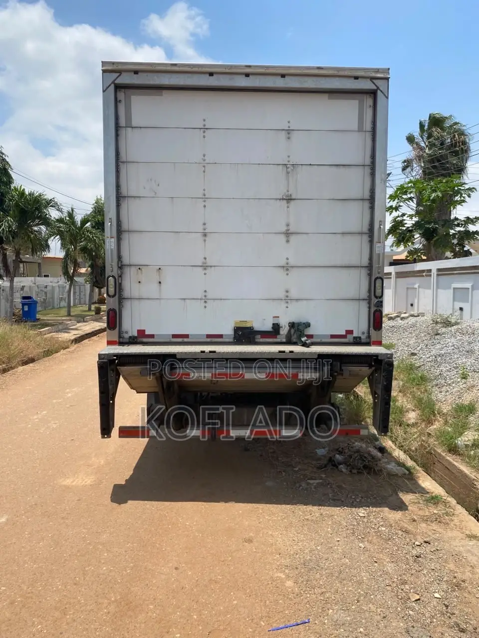 21ft Hino Box Truck for Sale – Clean Ready for Business