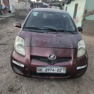 Toyota Vitz 2010 Brown