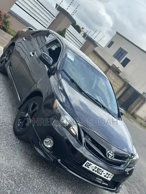Toyota Corolla S Special Edition 4dr Sedan (1.8L 4cyl 4A) 2013 Black
