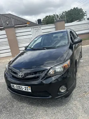Toyota Corolla S Special Edition 4dr Sedan (1.8L 4cyl 4A) 2013 Black