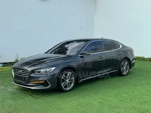 Hyundai Grandeur 2018 Black